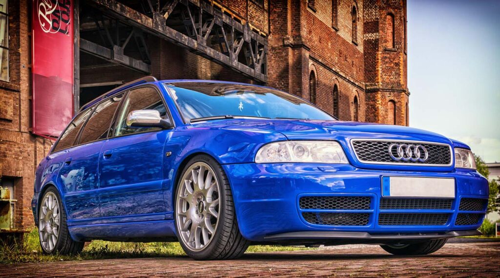 Partenaires-NORMANDY VINTAGE CARS - AUDIT RS4 BLEU