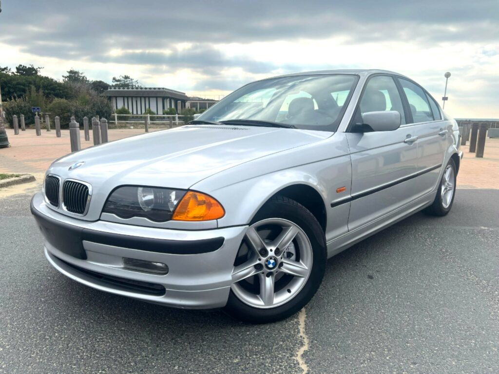 BMW 320i (e46) - NORMANDY VINTAGE CARS